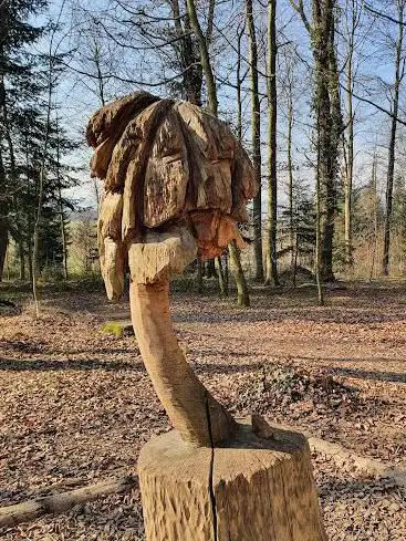 Holzskulpturenweg