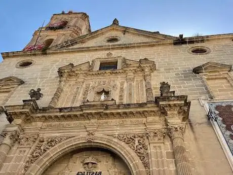 Photo de BasÃ­lica Menor de Nuestra Señora del Carmen Coronada