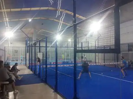 Photo de Padel La Cupula Navalmoral