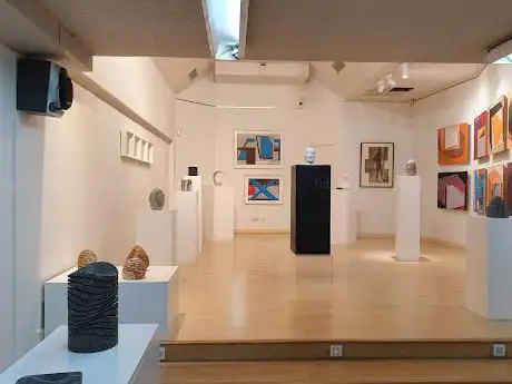 Photo de GalerÃa de arte Ormolu