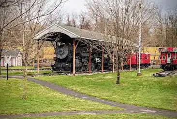 Photo de City Park Train Hub