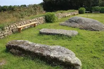 Menhir de Saint-Ourzal