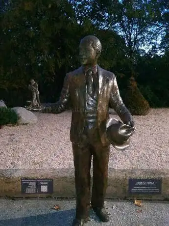 Photo de Statue de Carlos Gardel