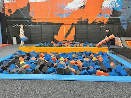 Photo de SportHouse Trampoline Park
