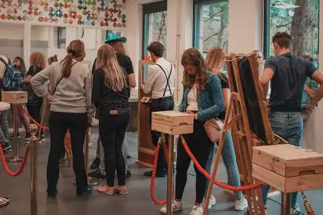 ESCAPE-BOXES