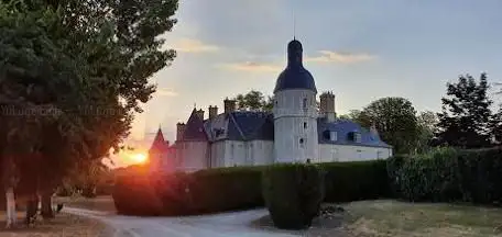 Photo de Château de Jouy-Le-Châtel