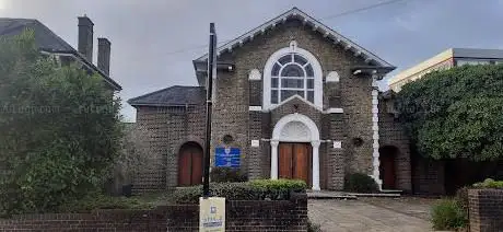 Photo de Church of St William of York Forest Hill