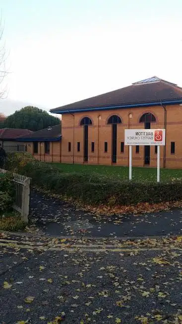 Photo de Bretton Baptist Church