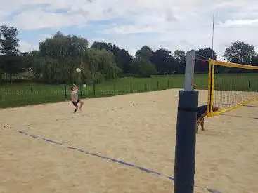 Photo de Oxford Beach Volleyball Courts