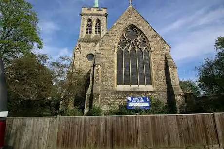 Photo de St James C Of E Church
