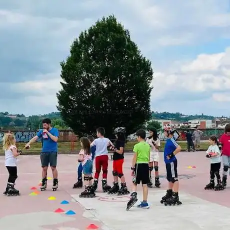 Photo de A.s.d. Tanaro Skate School (lezioni di skate e roller)