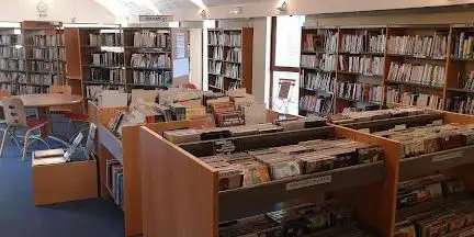Photo de Médiathèque Ménouvel Library And Space Multimédia De La Bouëxière