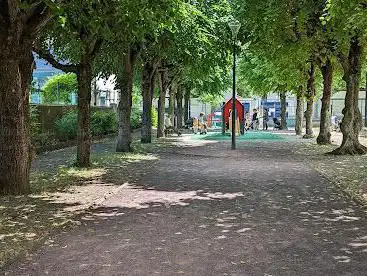 Square Aristide Briand