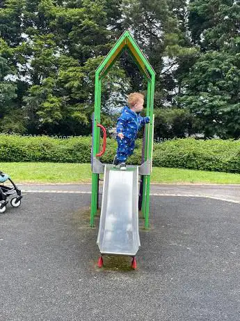 Warren Rd Play Park