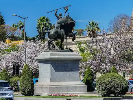 Photo de Glorieta del Cid Campeador