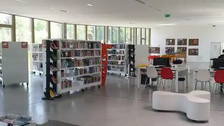 Médiathèque Centre culturel Près du Roy