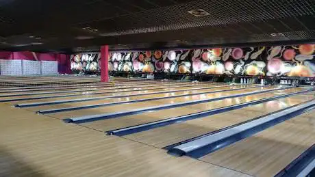 AK Bowling et Billard