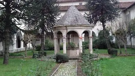 Chiostro di San Bernardino