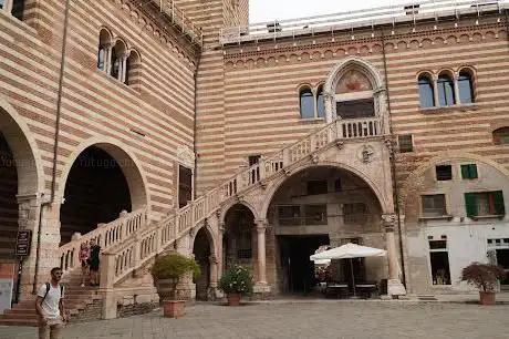Photo de Scala della Ragione (1450)