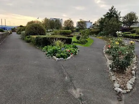Photo de Gardens Of Friendship