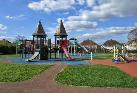 Photo de Coronation Recreation Ground Play Area