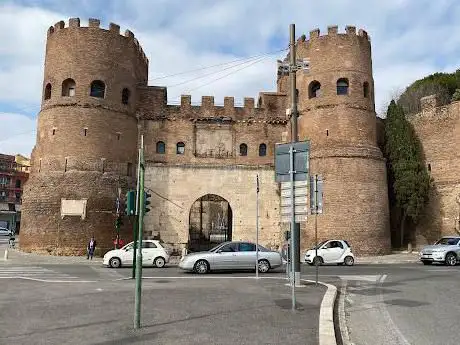 Photo de Porta San Paolo