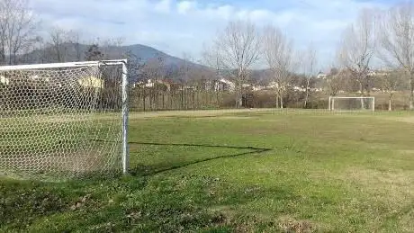 Photo de Campo Di Calcio Pubblico Nome Di Gesù