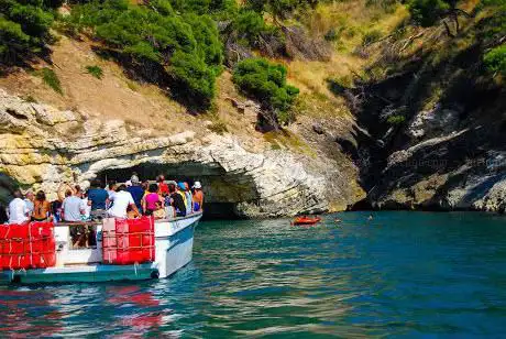 Photo de Grotta Sfondata