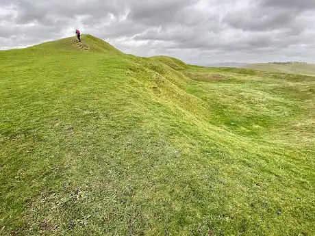 Photo de Adams Grave - Neolithic long barrow