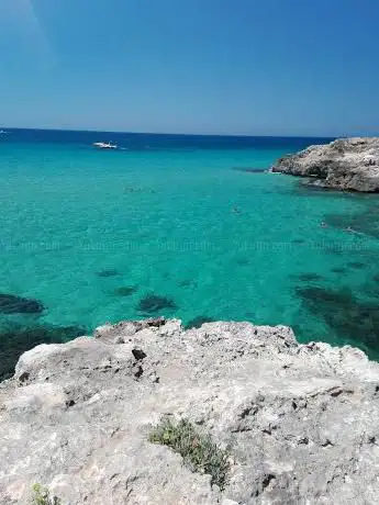 Photo de Grotta Due Ingressi