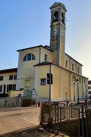 Photo de Parrocchia di Cassinetta - (Abitazione del Parroco)