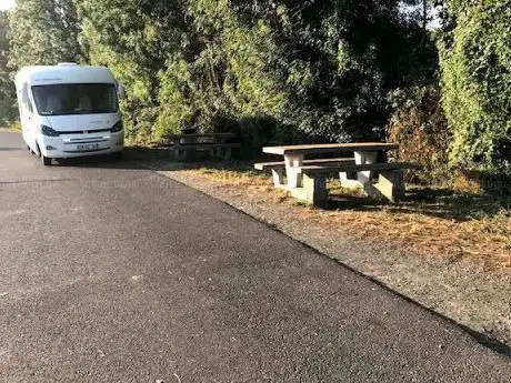 Photo de aire de stationnement camping car