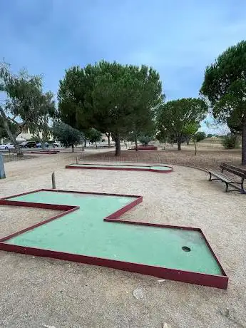 Photo de Minigolf lliure
