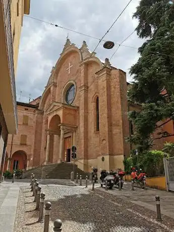 Photo de Chiesa San Giovanni in Monte