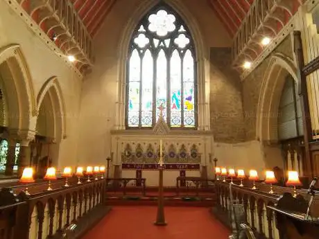 Photo de Parish Church of Saint Thomas