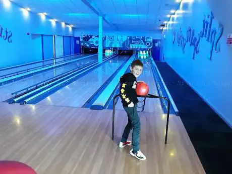 Photo de JJ's Bowling Alley