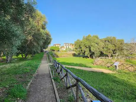 Photo de Parco Archeologico Dei Tauriani