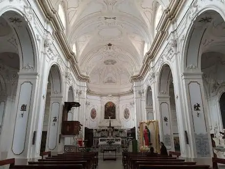 Photo de Church of Saint Peter