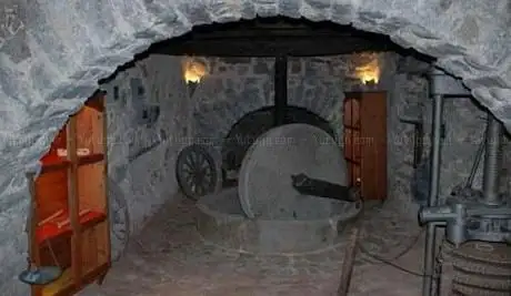 museo etnografico “Sa Domu De S'Oliaâ€