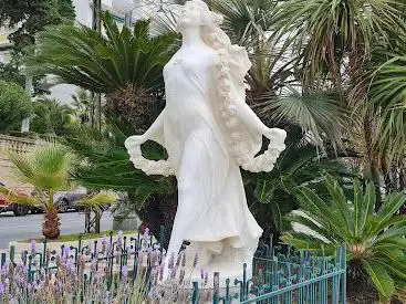 Statua della Primavera - Spring Statue