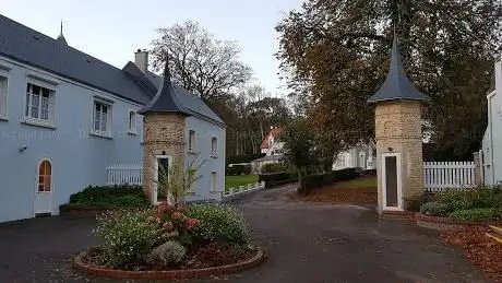 Maison Diocesaine les Tourelles