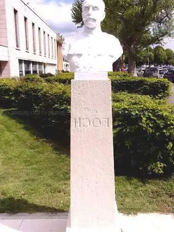 Buste du Maréchal FOCH
