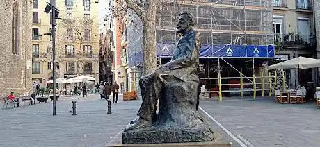 Photo de Monument a Àngel Guimerà