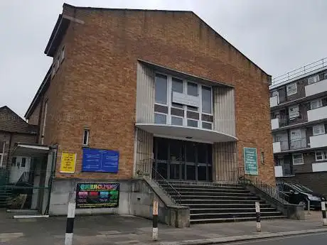 Photo de Uxbridge Road Tabernacle