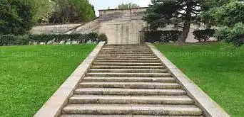 Photo de Stairs to Rocher des Doms