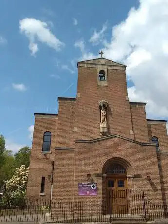 Photo de Holy Cross R C Church Office