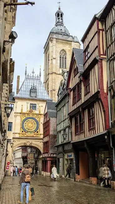 Le Beffroi