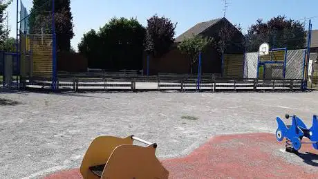 Photo de Aire de Jeux 2 - 4 ans