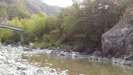 Photo de Spiaggia di Rovaiola
