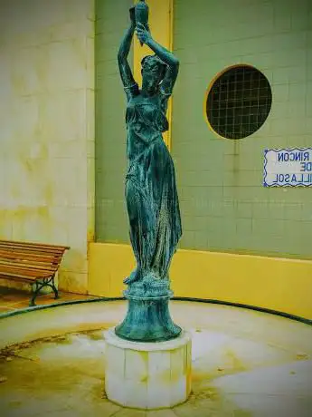 Photo de La Estatua